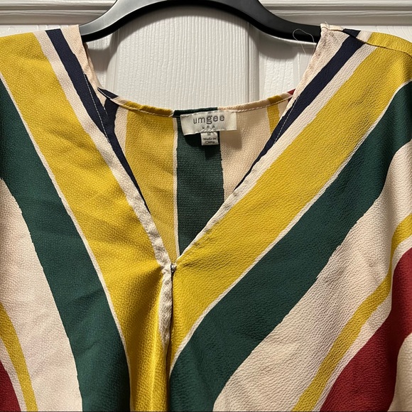 Striped Umgee Top - Picture 2 of 3